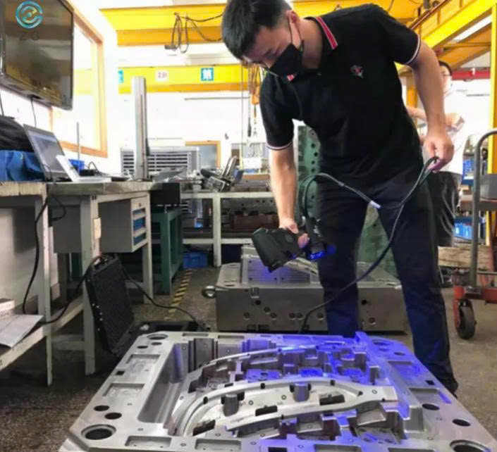 Phong Vy | Quy trình gia công nhựa từ A-Z: Các bước doanh nghiệp cần biết Phong Vy | Quy trình gia công nhựa từ A-Z: Các bước doanh nghiệp cần biết