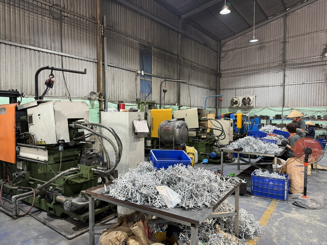 Gia công đúc kẽm
